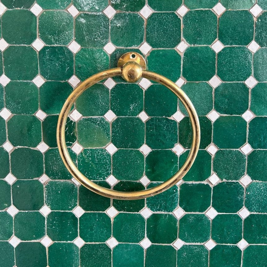Vintage Brass Round Wall Towel Rack – Elegant Towel Holder - bohoprime